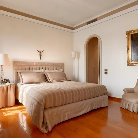 Barbaro Gianese Bed & Breakfast