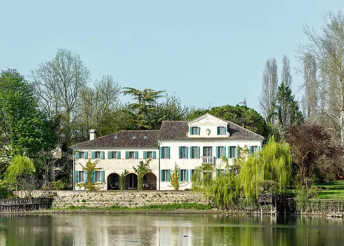 Barbaro Gianese Bed & Breakfast